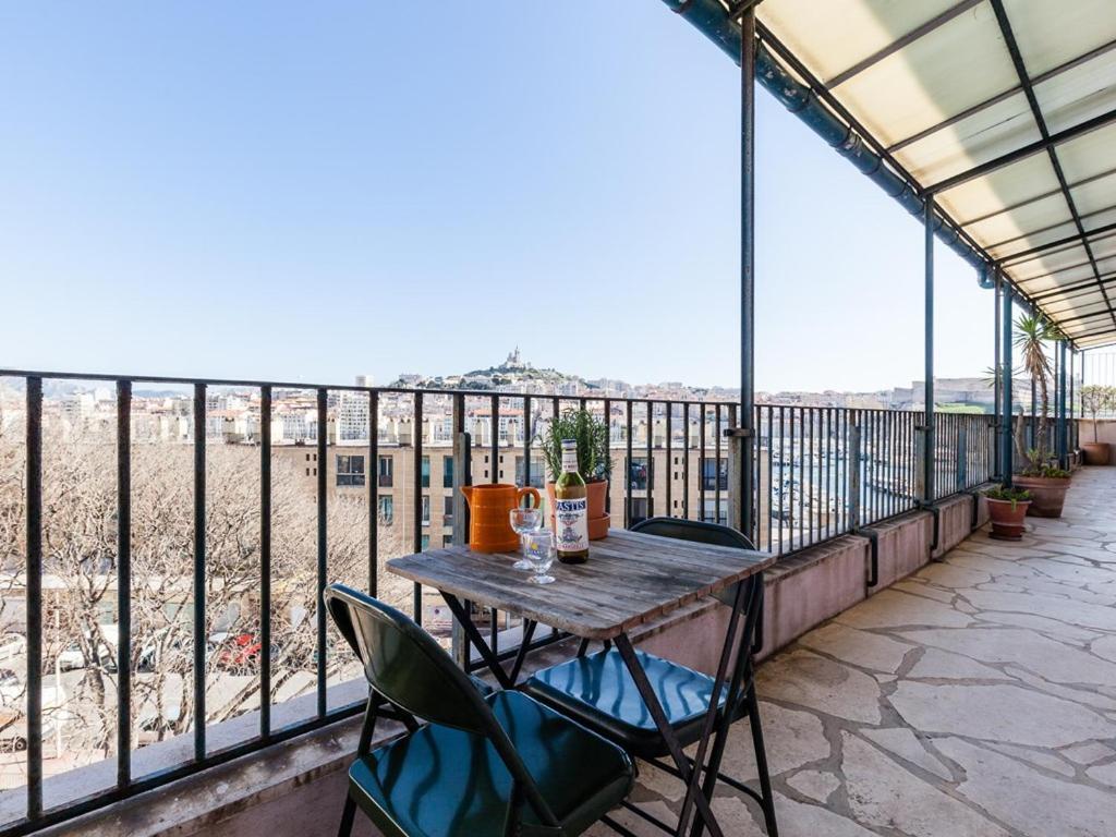 Le Ptit Jaune- Terrasse Sur Le Vieux Port Marsiglia Esterno foto